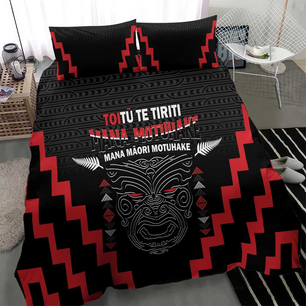 Personalised Toitu Te Tiriti Mana Maori Motuhake Bedding Set Aotearoa Haka Face Mix Poutama Art