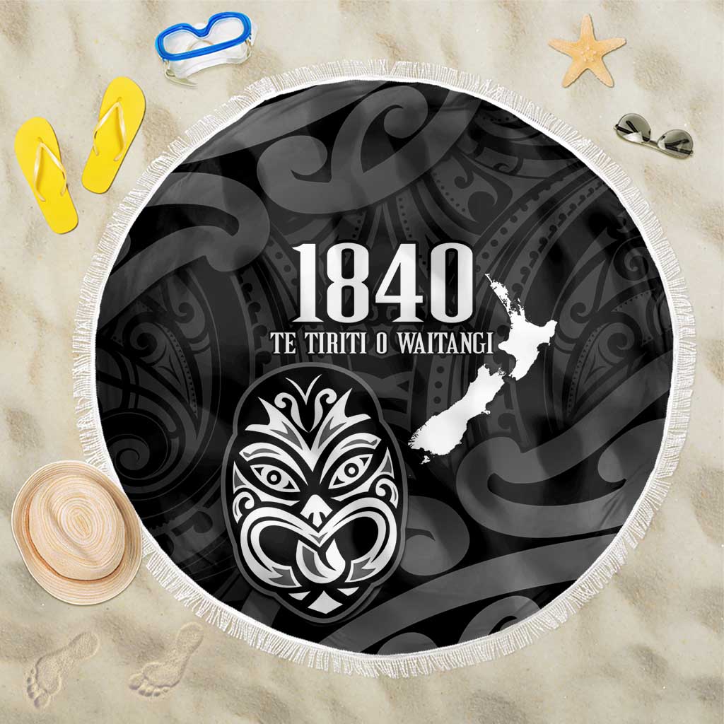 New Zealand 1840 Waitangi Day Beach Blanket Aotearoa Haka Mask - Black Version LT14 One Size 150cm Black - Polynesian Pride