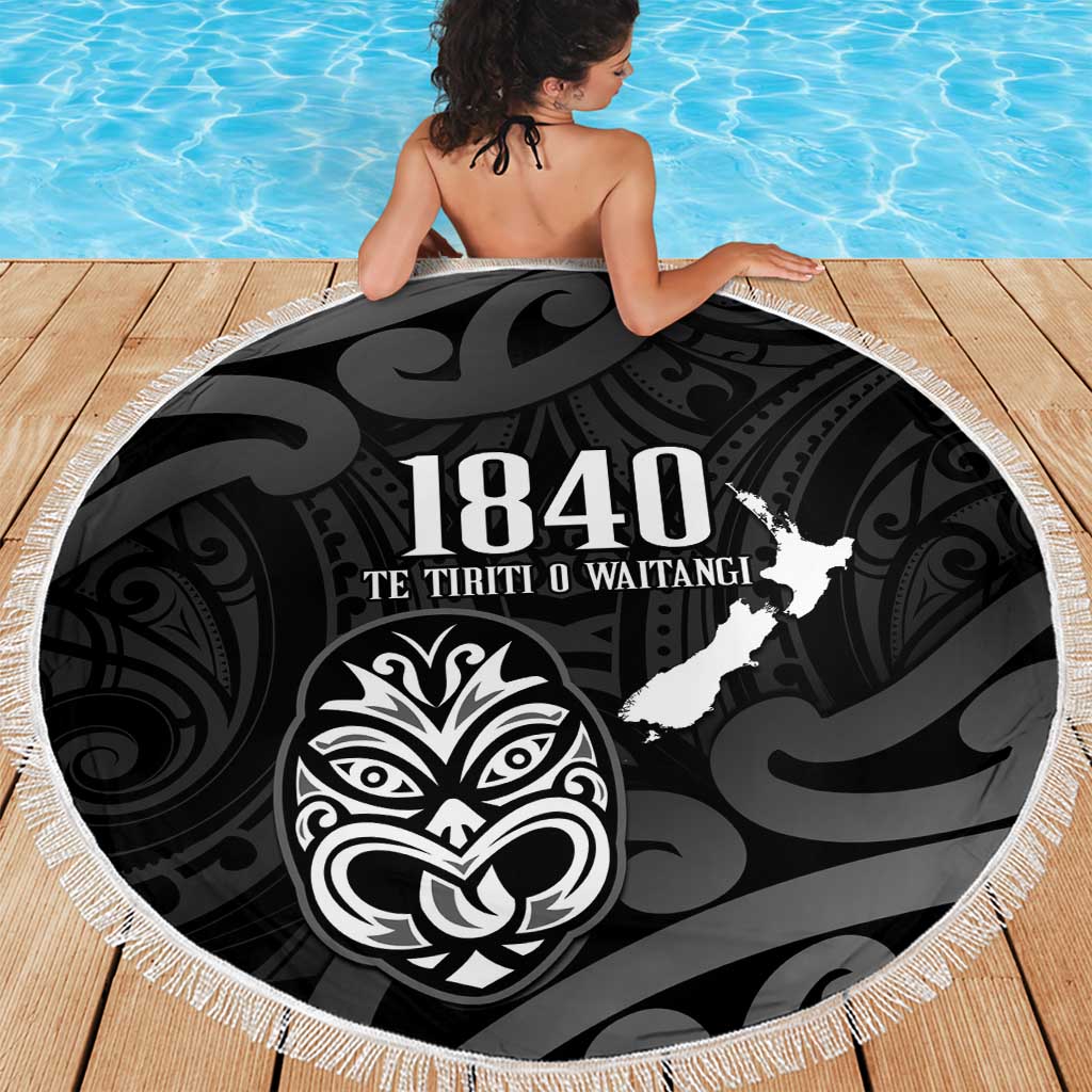 New Zealand 1840 Waitangi Day Beach Blanket Aotearoa Haka Mask - Black Version LT14 - Polynesian Pride