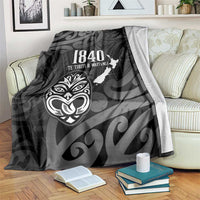 New Zealand 1840 Waitangi Day Blanket Aotearoa Haka Mask - Black Version LT14 Black - Polynesian Pride