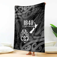 New Zealand 1840 Waitangi Day Blanket Aotearoa Haka Mask - Black Version LT14 - Polynesian Pride