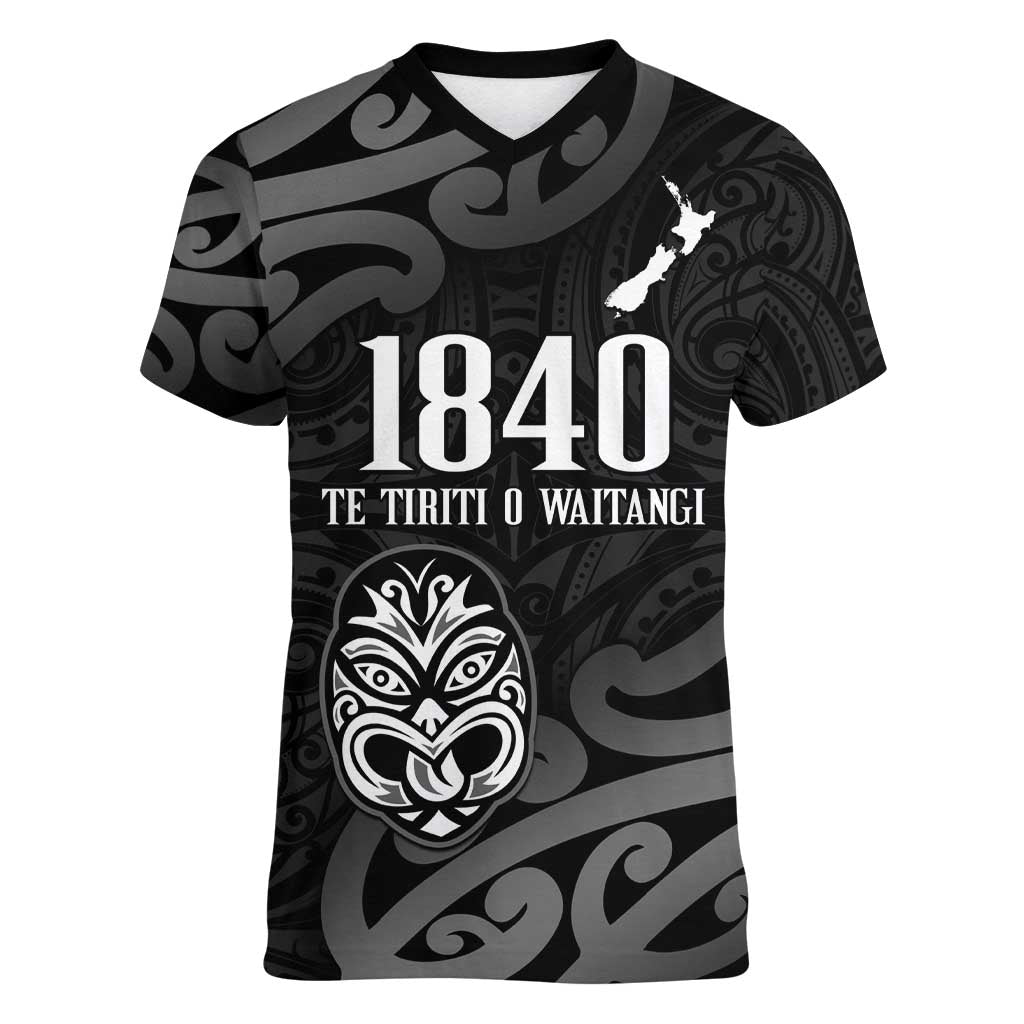 New Zealand 1840 Waitangi Day Women V-Neck T-Shirt Aotearoa Haka Mask - Black Version