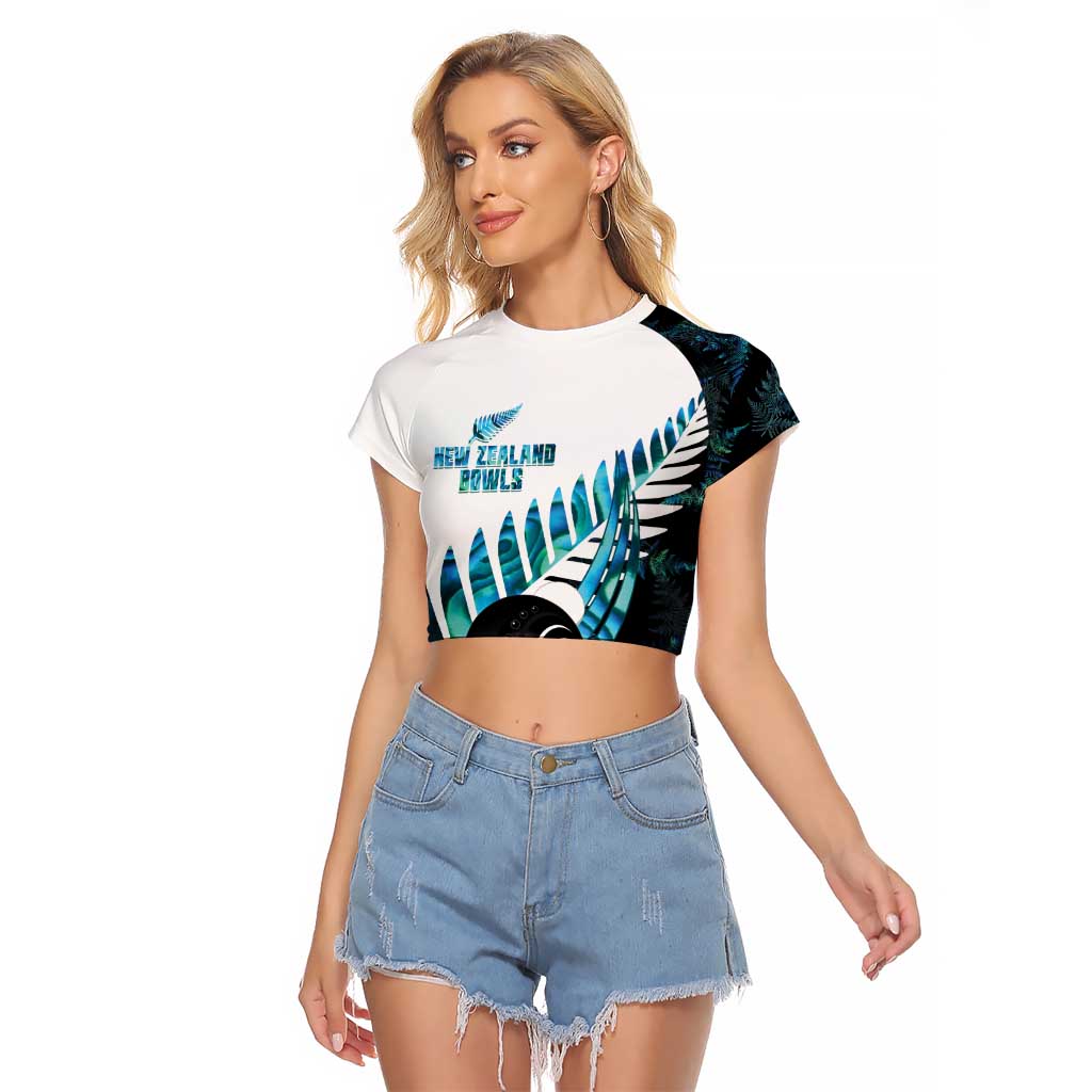 New Zealand Lawn Bowls Custom Raglan Cropped T Shirt Aotearoa Silver Fern Paua Shell - Polynesian Pride