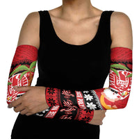 French Polynesia Christmas Arm Sleeves Tiare Chilling Santa Oaoa I teie Noera - Polynesian Pride