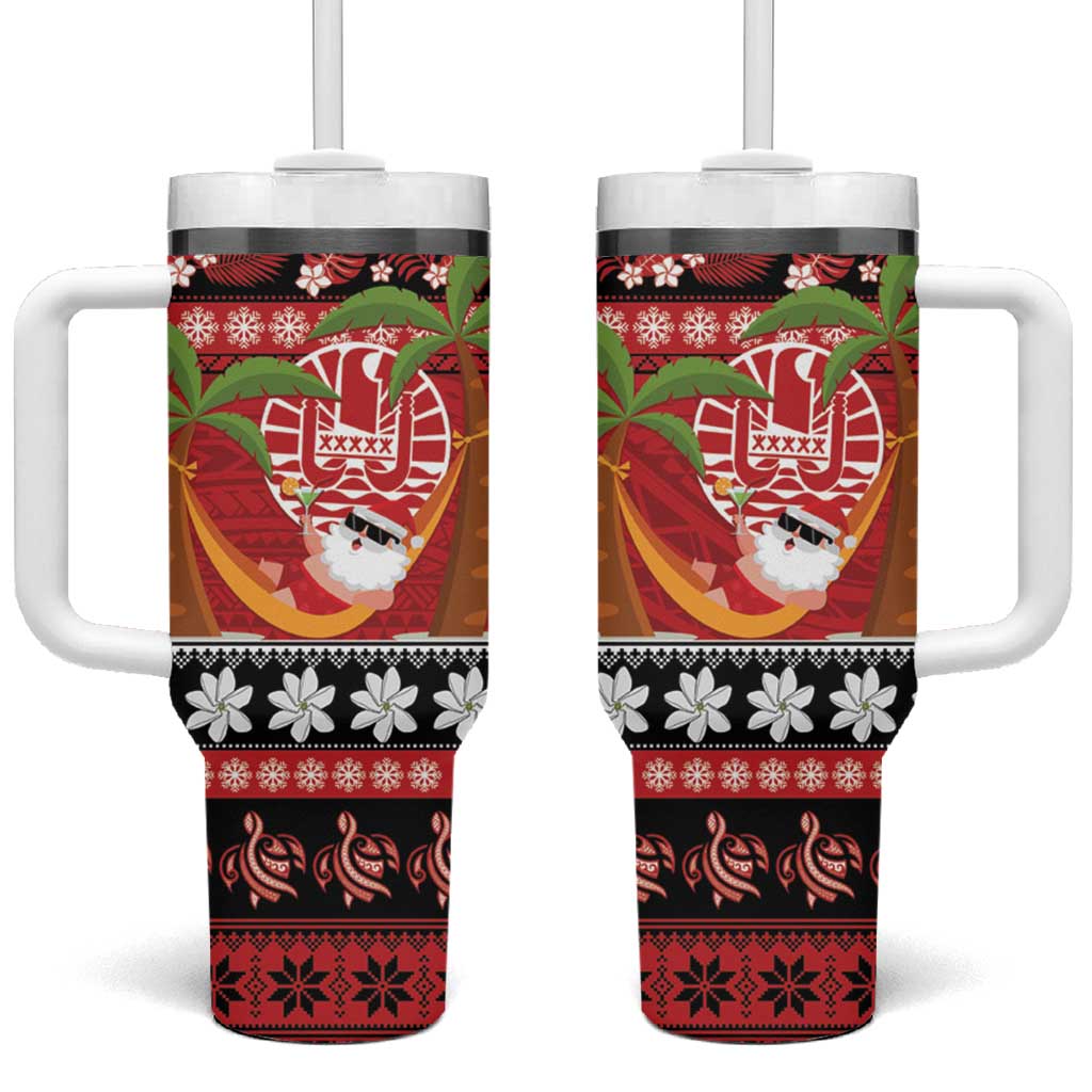 French Polynesia Christmas Tumbler With Handle Tiare Chilling Santa Oaoa I teie Noera - Polynesian Pride