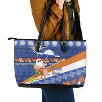 Marshall Islands Christmas Leather Tote Bag Beachy Santa Monono ilo raaneoan Nejin - Polynesian Pride