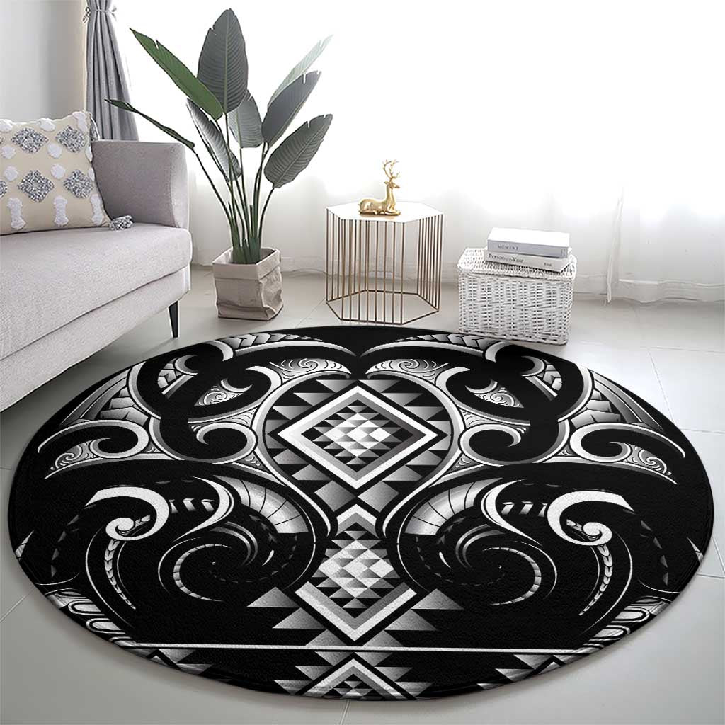 Black Ngaru Taniko With Aotearoa Maori Tattoo Round Carpet