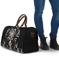 Black Ngaru Taniko With Aotearoa Maori Tattoo Travel Bag - Polynesian Pride