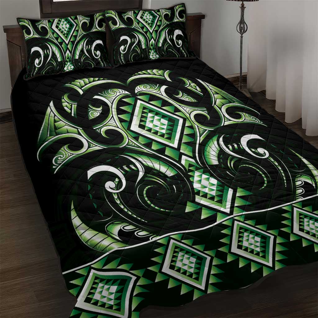 Green Ngaru Taniko With Aotearoa Maori Tattoo Quilt Bed Set LT14 Green - Polynesian Pride