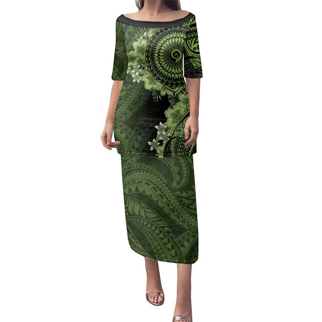 Vanuatu Family Matching Puletasi and Hawaiian Shirt Hibisus Polynesian Pattern Green LT14 Mom's Dress Green - Polynesian Pride
