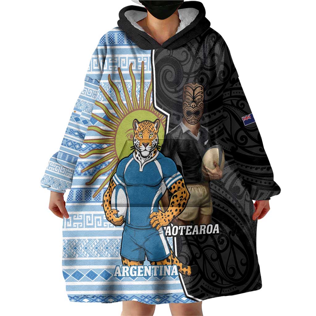 New Zealand Argentina Rugby Custom Wearable Blanket Hoodie 2025 Los Pumas All Black Together - Polynesian Pride