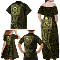 New Zealand Skull Darts Family Matching Off Shoulder Maxi Dress and Hawaiian Shirt Aotearoa Maori Chest Tattoo Stylized Gold - Polynesian Pride