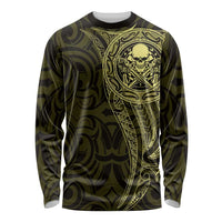 New Zealand Skull Darts Long Sleeve Shirt Aotearoa Maori Chest Tattoo Stylized Gold - Polynesian Pride