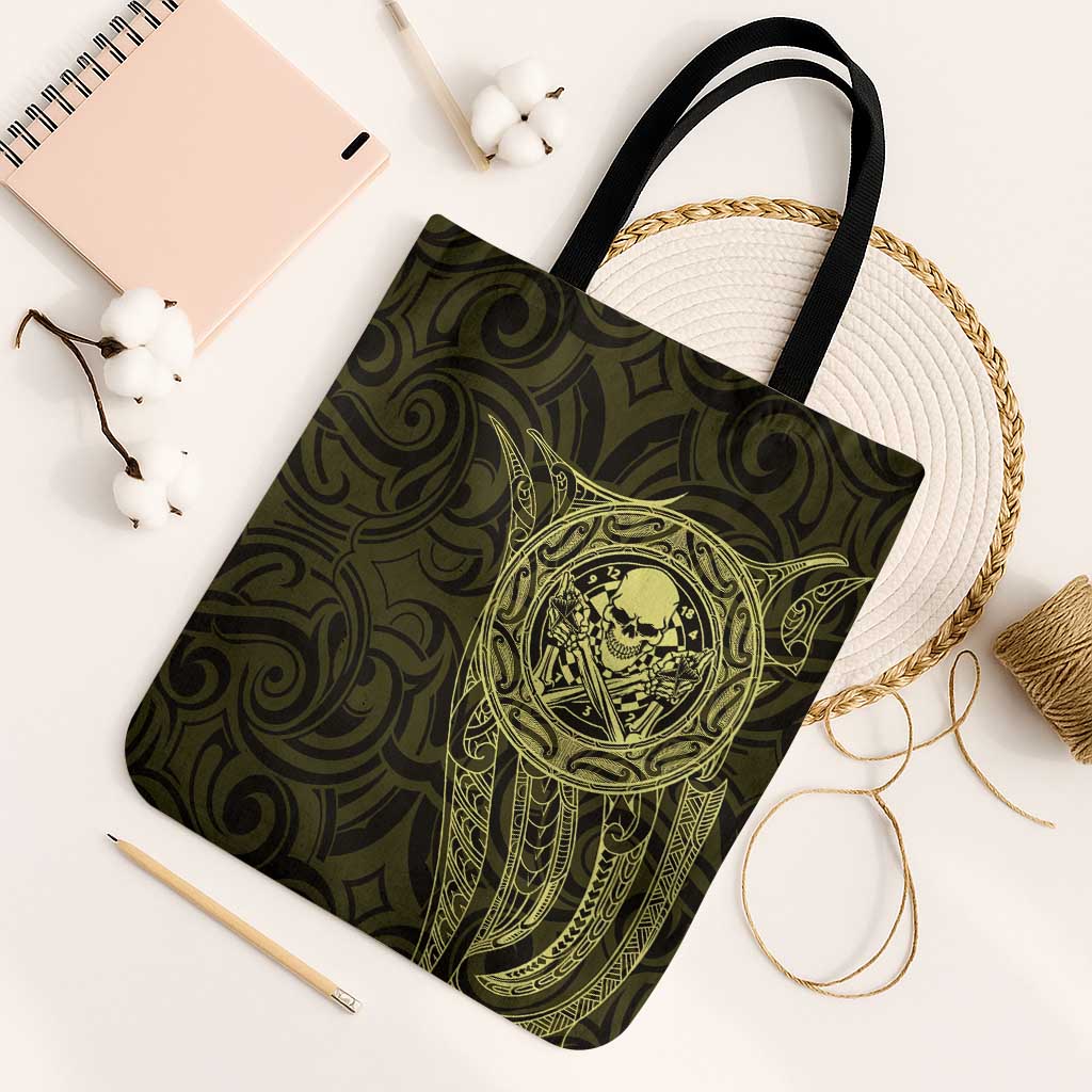 New Zealand Skull Darts Tote Bag Aotearoa Maori Chest Tattoo Stylized Gold - Polynesian Pride