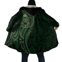 New Zealand Skull Darts Cloak Aotearoa Maori Chest Tattoo Stylized Green - Polynesian Pride