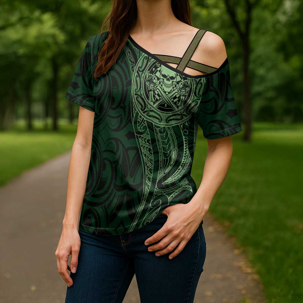 New Zealand Skull Darts Cross Shoulder Shirt Aotearoa Maori Chest Tattoo Stylized Green - Polynesian Pride