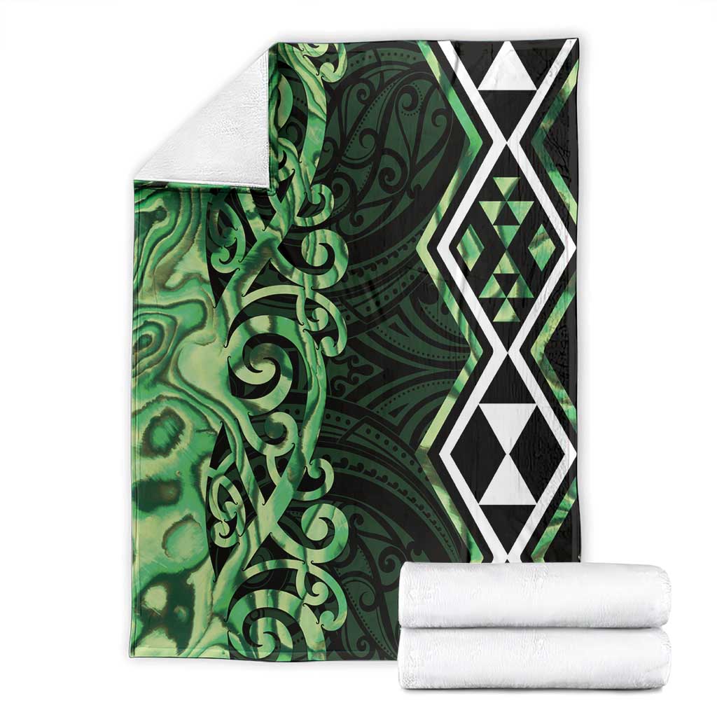 Green Aotearoa Blanket Taniko Motifs With Paua Shell Kowhaiwhai LT14 - Polynesian Pride