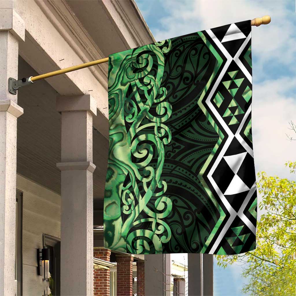 Green Aotearoa Garden Flag Taniko Motifs With Paua Shell Kowhaiwhai