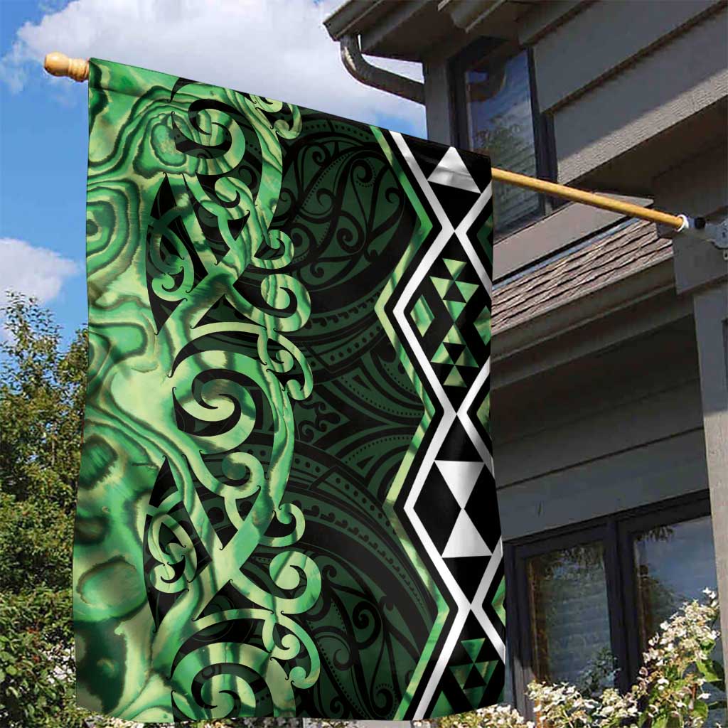 Green Aotearoa Garden Flag Taniko Motifs With Paua Shell Kowhaiwhai LT14 - Polynesian Pride
