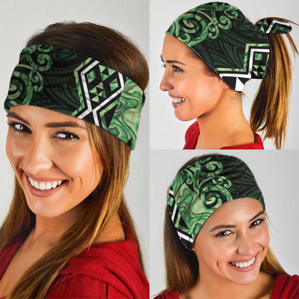Green Aotearoa Neck Gaiter Taniko Motifs With Paua Shell Kowhaiwhai - Polynesian Pride