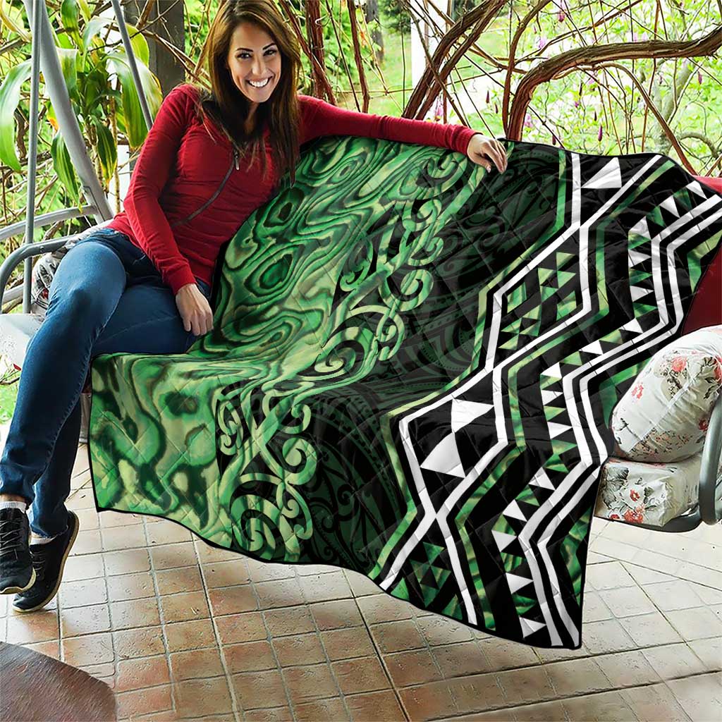 Green Aotearoa Quilt Taniko Motifs With Paua Shell Kowhaiwhai