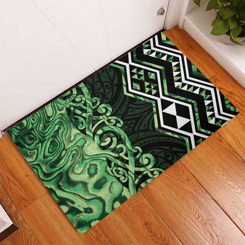 Green Aotearoa Rubber Doormat Taniko Motifs With Paua Shell Kowhaiwhai LT14 - Polynesian Pride