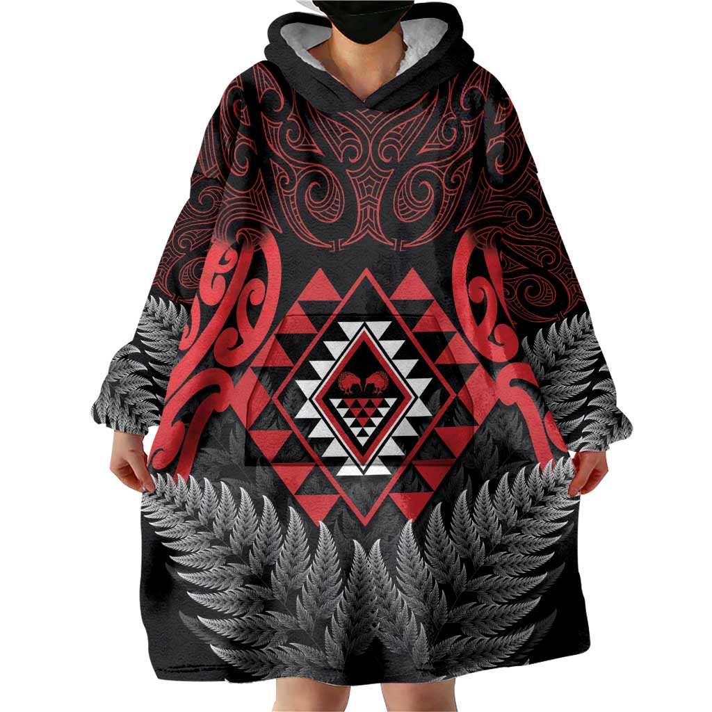 Aotearoa Kiwi Taniko Wearable Blanket Hoodie Silver Fern With Maori Koru Pattern LT14 - Polynesian Pride