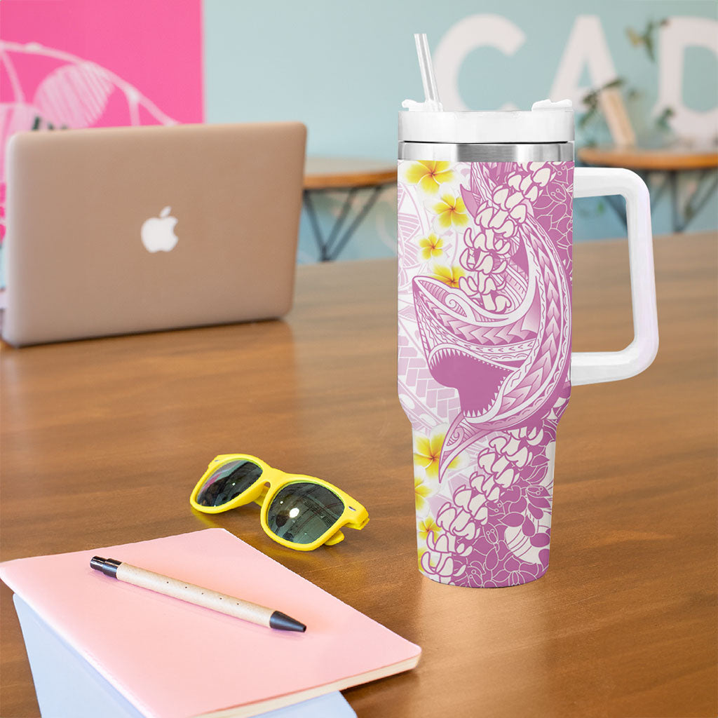 Purple Hawaii Shark Tattoo Tumbler With Handle Puakenikeni Lei Plumeria Polynesian Pattern LT14 - Polynesian Pride