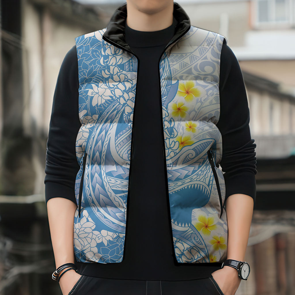 Blue Hawaii Shark Tattoo Sleeveless Puffer Jacket Puakenikeni Lei Plumeria Polynesian Pattern LT14 - Polynesian Pride