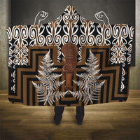 Wahaika New Zealand Hooded Blanket Maori Weapon Kowhaiwhai Fern Poutama Motifs