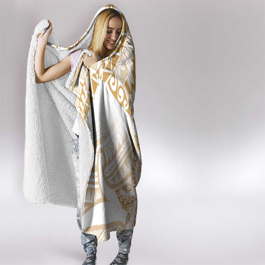 White and Gold Polynesia Hooded Blanket Plumeria Tattoo With Polynesian Pattern LT14 - Polynesian Pride