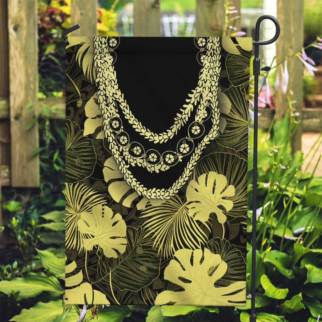 Yellow Hawaii Kukui Nut Lei Garden Flag Hawaiian Pattern Monstera Tropical Vibes - Polynesian Pride