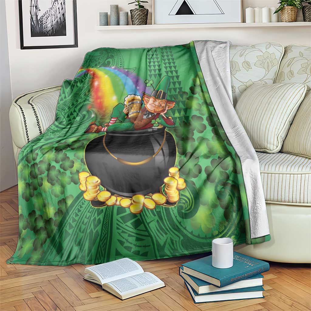 Hawaii Saint Patrick's Day Blanket Funny Leprechaun With Pot Of Gold - Polynesian Tattoo LT14 Green - Polynesian Pride