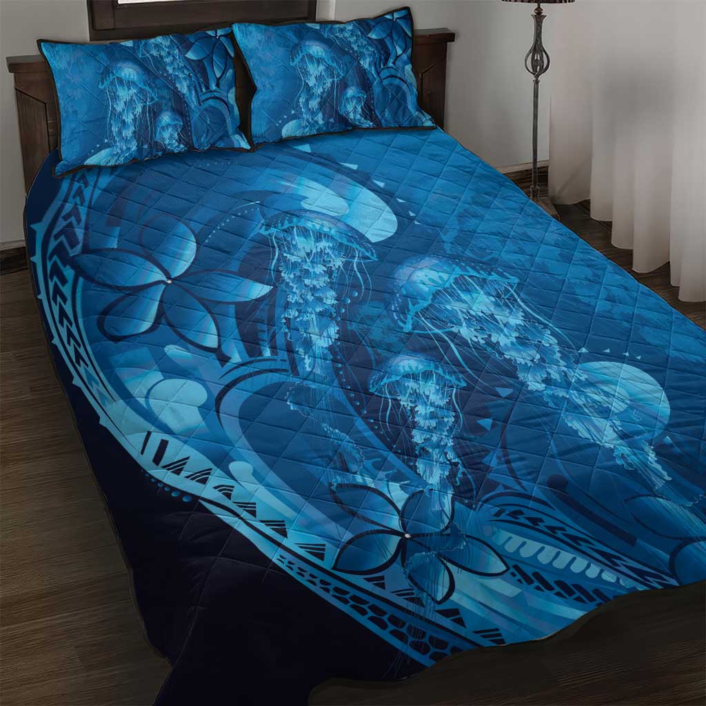 Blue Gradient Polynesia Jellyfish Quilt Bed Set Plumeria Polynesian Tattoo Glowing Vibes LT14 Blue - Polynesian Pride