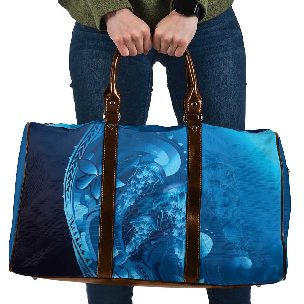 Blue Gradient Polynesia Jellyfish Travel Bag Plumeria Polynesian Tattoo Glowing Vibes LT14 Blue - Polynesian Pride
