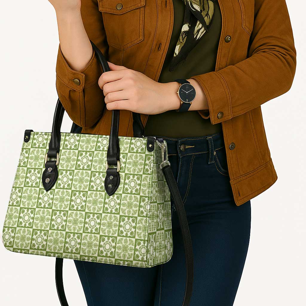 Omaomao Palaka Quilt Hawaii Leather Bag Hawaiian Tropical Monstera Sea Turtle LT14 - Polynesian Pride