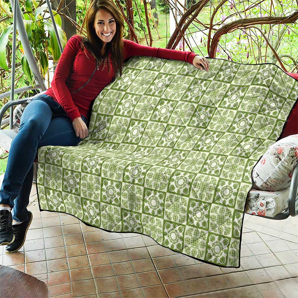 Omaomao Palaka Quilt Hawaii Quilt Hawaiian Tropical Monstera Sea Turtle LT14 - Polynesian Pride