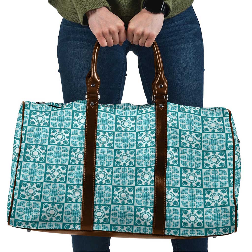 Cyan Palaka Quilt Hawaii Travel Bag Hawaiian Tropical Monstera Sea Turtle