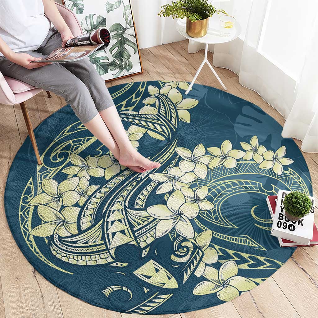 Cyan Polynesia Hammerhead Shark Tattoo With Plumeria Lei Round Carpet