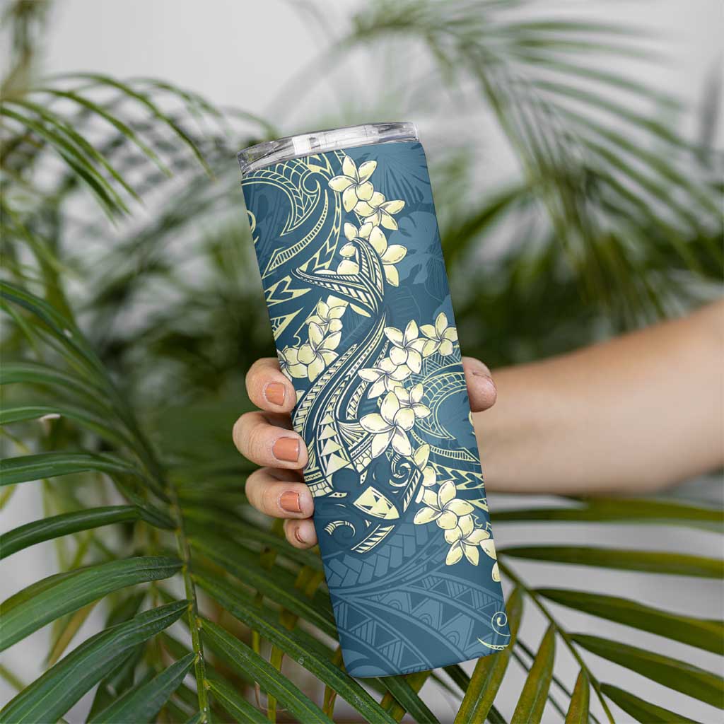 Cyan Polynesia Hammerhead Shark Tattoo With Plumeria Lei Skinny Tumbler