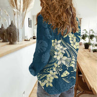 Cyan Polynesia Hammerhead Shark Tattoo With Plumeria Lei Women Casual Shirt