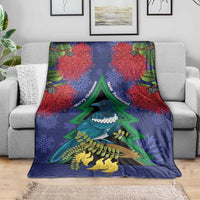 New Zealand Christmas In July Blanket Kowhai Tui Bird With Pohutukawa - Blue