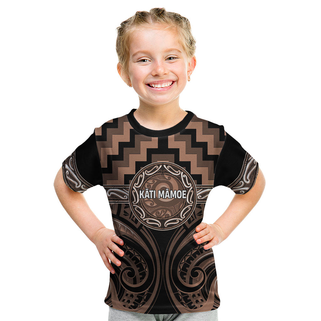 Aotearoa Kati Mamoe Personalised Kid T Shirt Maori Iwi Poutama Puhoro Tattoo LT14 Brown - Polynesian Pride