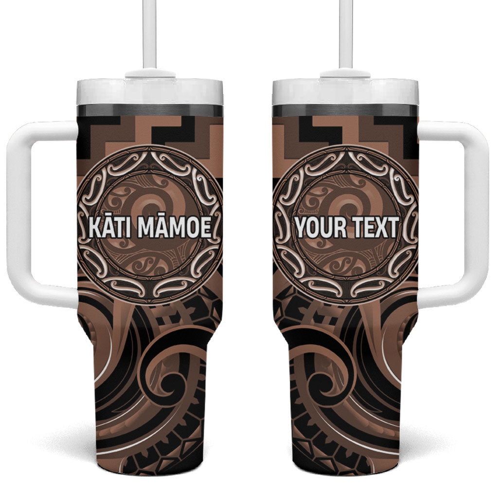 Aotearoa Kati Mamoe Personalised Tumbler With Handle Maori Iwi Poutama Puhoro Tattoo LT14 One Size: 40 oz Brown - Polynesian Pride
