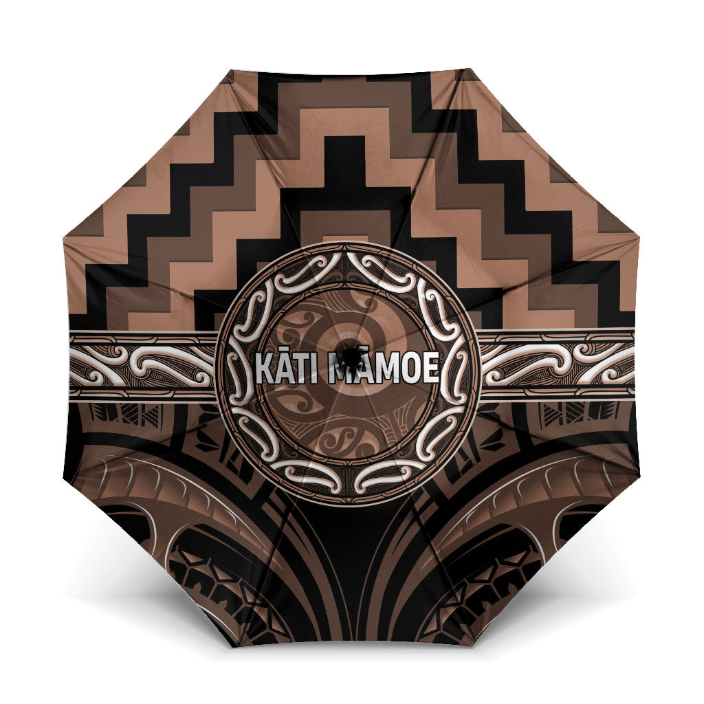 Aotearoa Kati Mamoe Umbrella Maori Iwi Poutama Puhoro Tattoo LT14 One Size Folded 11.42 inch Opened Diameter 37.4 inch Brown - Polynesian Pride