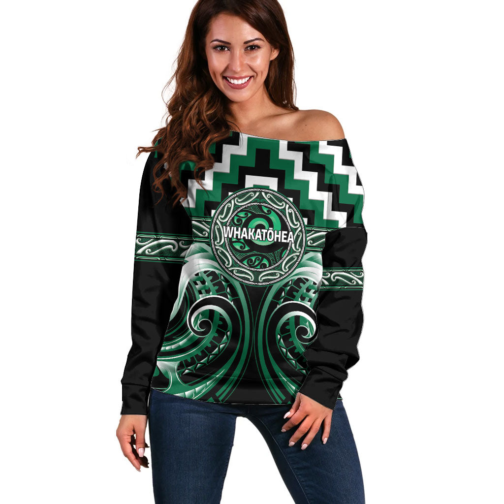 Aotearoa Whakatohea Personalised Off Shoulder Sweater Maori Iwi Poutama Puhoro Tattoo LT14 Women Green - Polynesian Pride