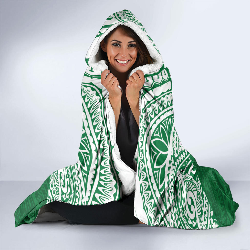 Personalised Cook Islands Rarotonga Hooded Blanket Map With Kuki Airani Manta Ray Tattoo LT14 - Polynesian Pride