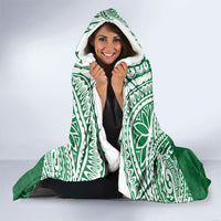 Personalised Cook Islands Rarotonga Hooded Blanket Map With Kuki Airani Manta Ray Tattoo LT14 - Polynesian Pride