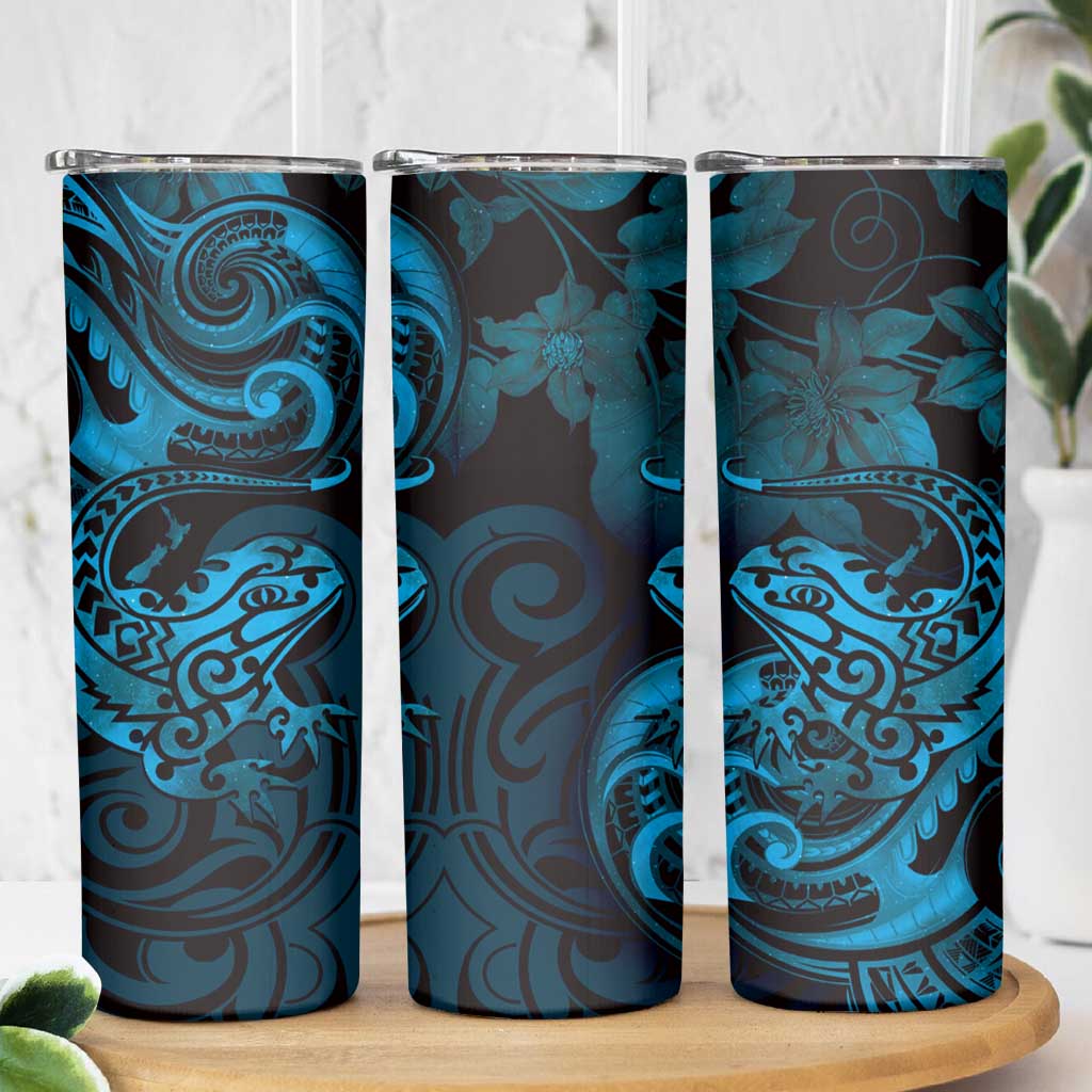 New Zealand Tuatara Skinny Tumbler Aotearoa Maori Clematis Flowers - Blue