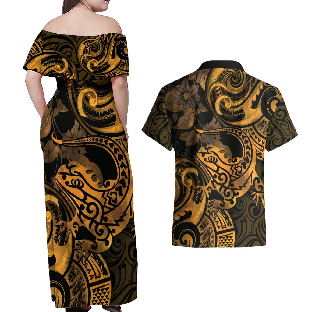 New Zealand Tuatara Couples Matching Off Shoulder Maxi Dress and Hawaiian Shirt Aotearoa Maori Clematis Flowers - Gold